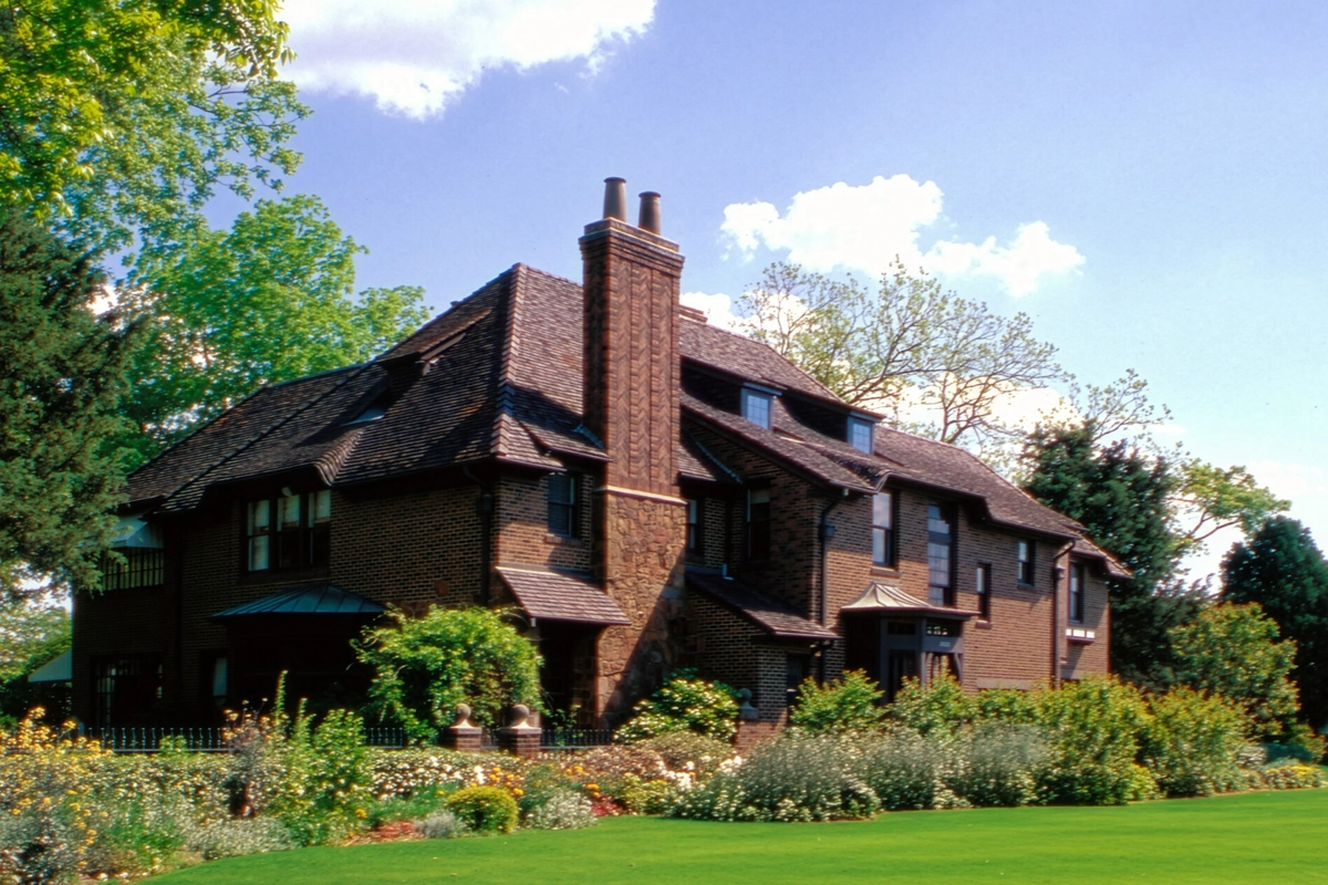 The Swiss House at 5020 Swiss Avenue